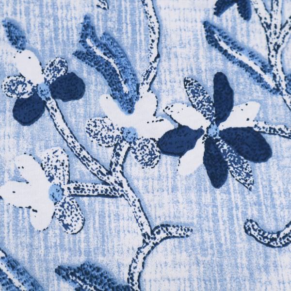 Baumwolljersey mit Blumen-Motiv - weiss/hellblau/jeansblau/dunkelblau