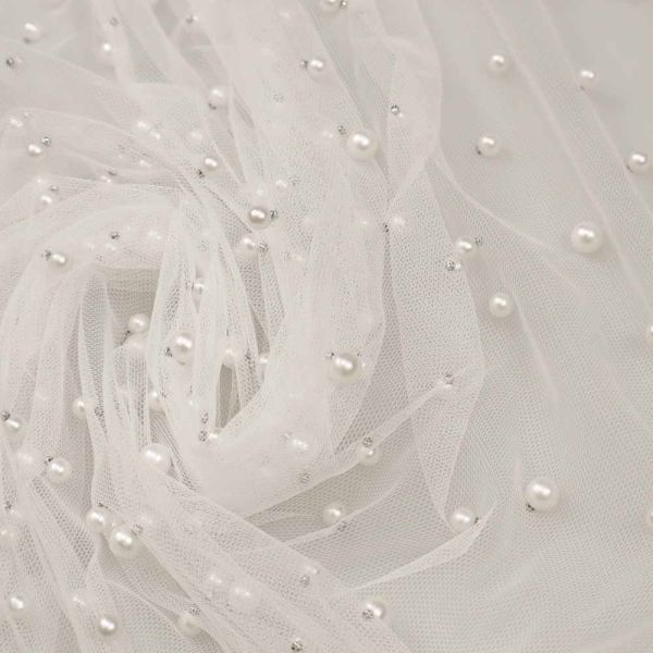 Brauttüll fein mit Perlen besetzt uni - wollweiss