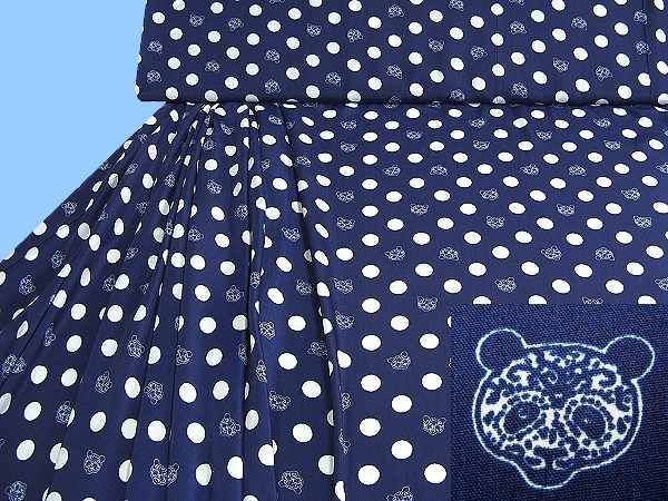 Blusen- und Kleiderstoff mit Punkten&Bären-Motiv - nachtblau/wollweiss